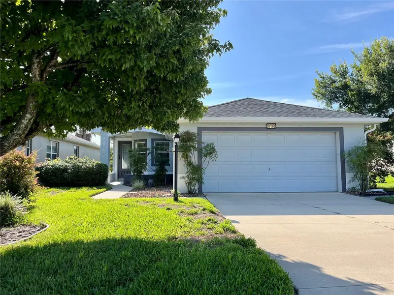 27106 Greenfly Orchid Ln, FL