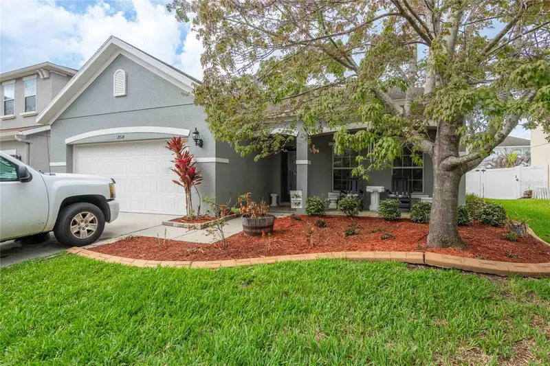 2814 Maple Brook Loop, FL