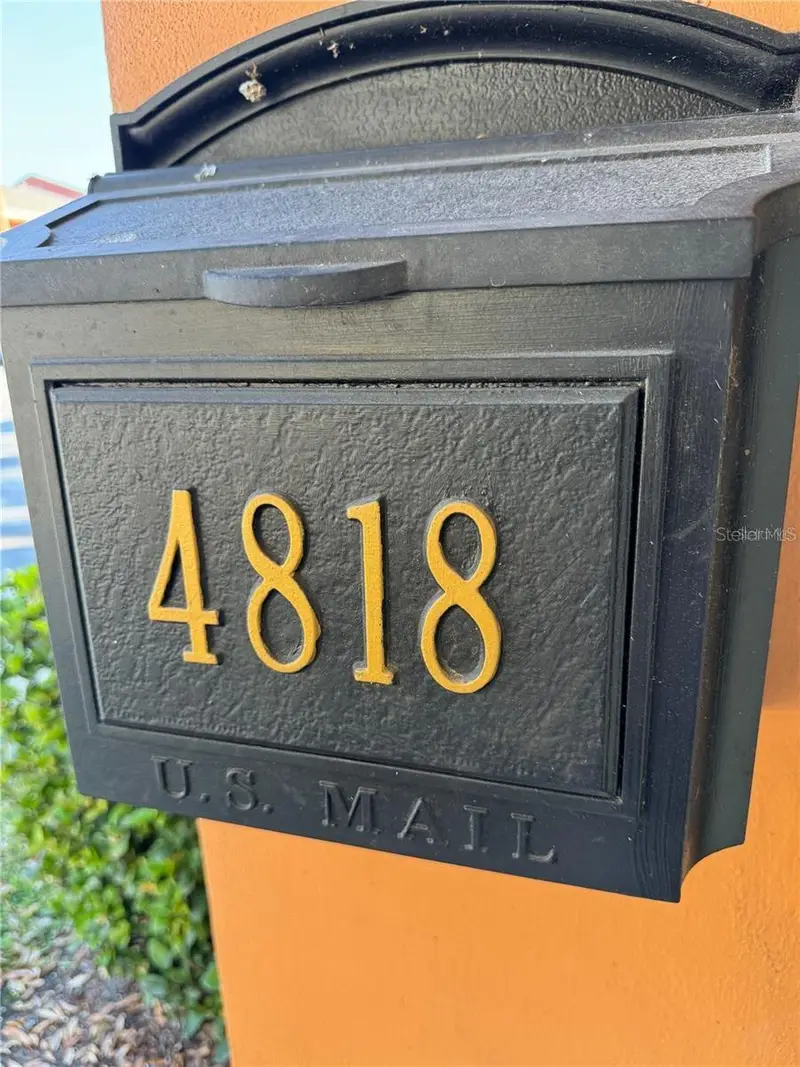 4818 Tangerine Ave #4818, FL