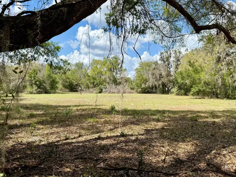 10010 Fort King Rd, FL