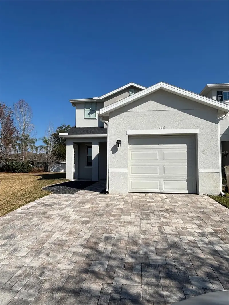 1001 La Mirada Ct, FL
