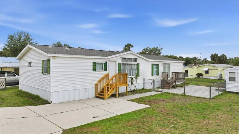 11923 Sw Loop Ter, FL