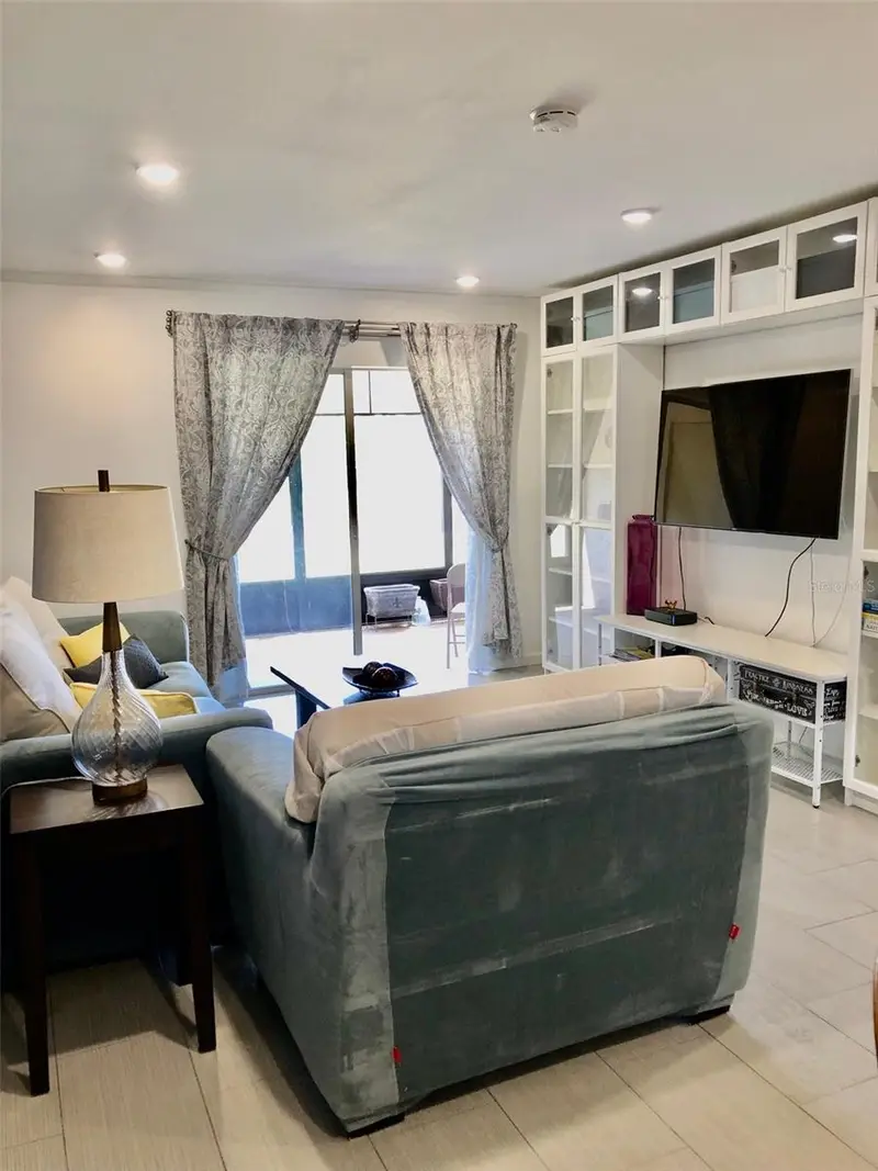 102 Capri Isles Blvd #106, FL