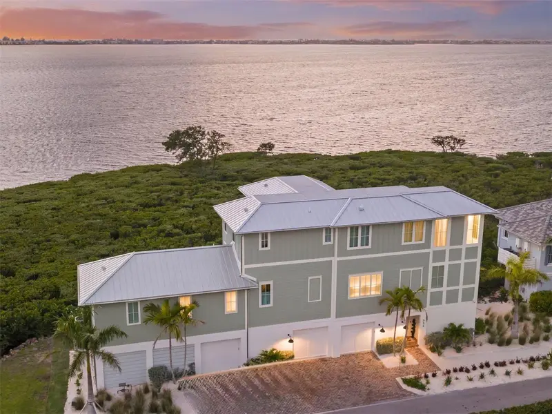 332 Harbour Sound Ct, FL