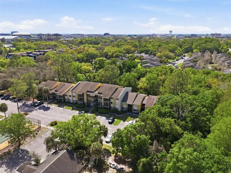 13285 Arbor Pointe Cir #202, FL