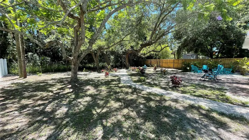 2504 S Milmar Dr, FL