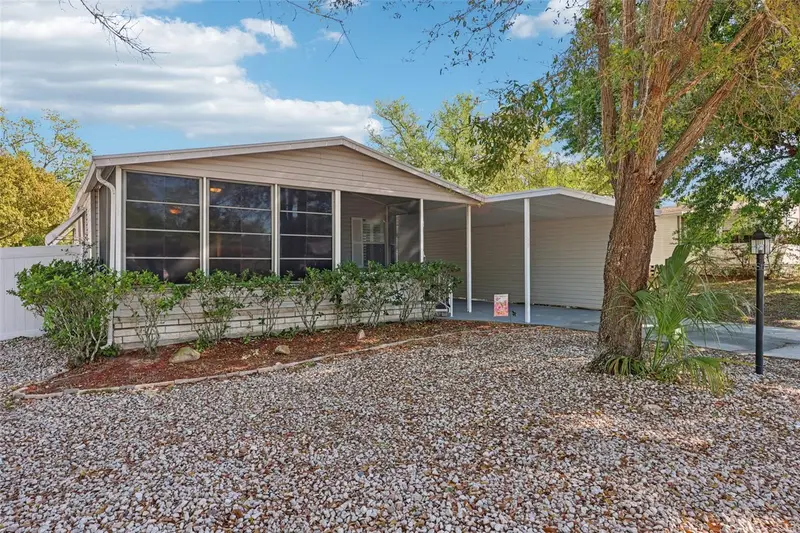 39 Maplehurst Ave, FL
