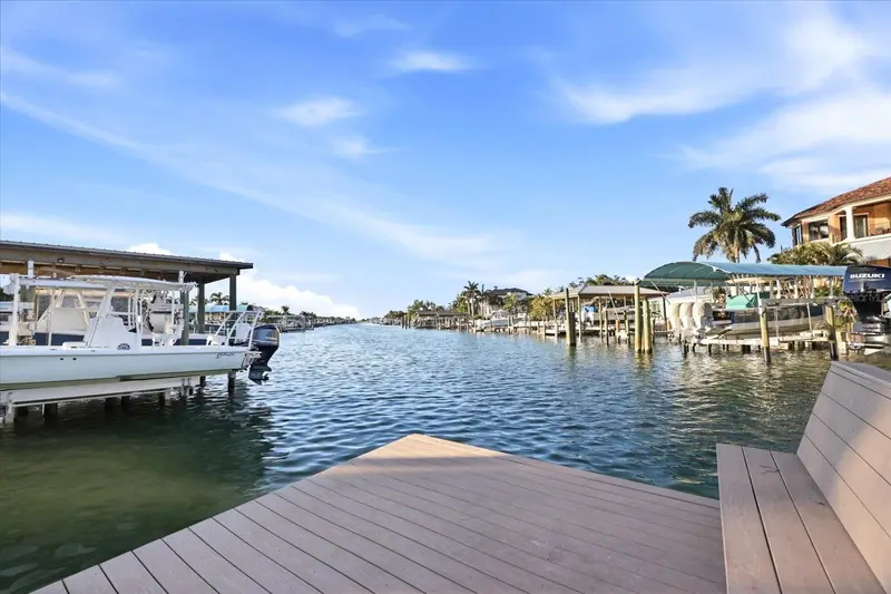 350 Harbor Psge, FL