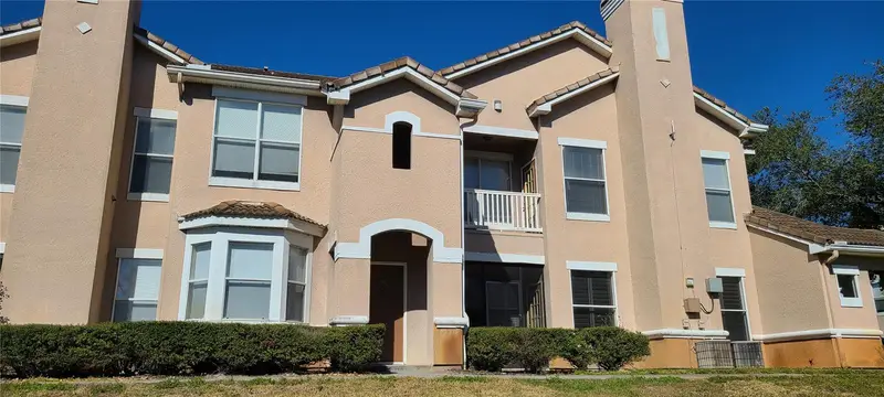 17902 Villa Creek Dr #17902, FL