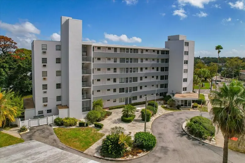 200 N Betty Ln #1c, FL