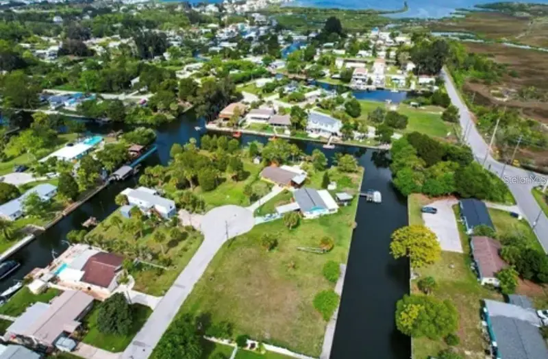 Lots 13 & 14 Sheepshead Dr, FL