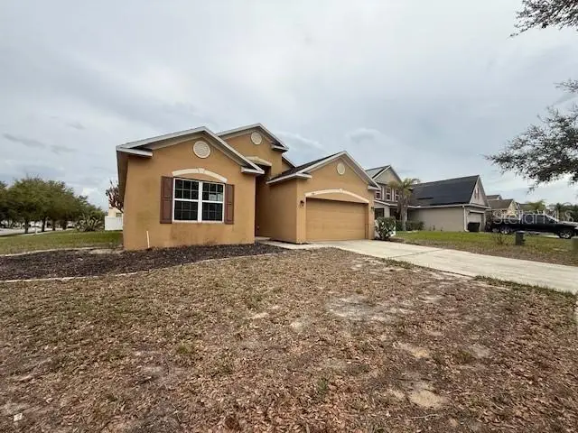 330 Gladesdale St, FL