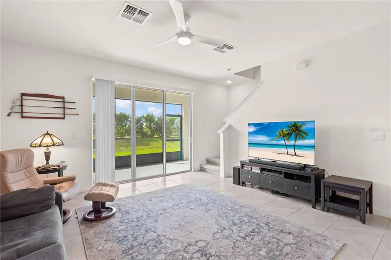 17522 Crescent Moon Loop, FL