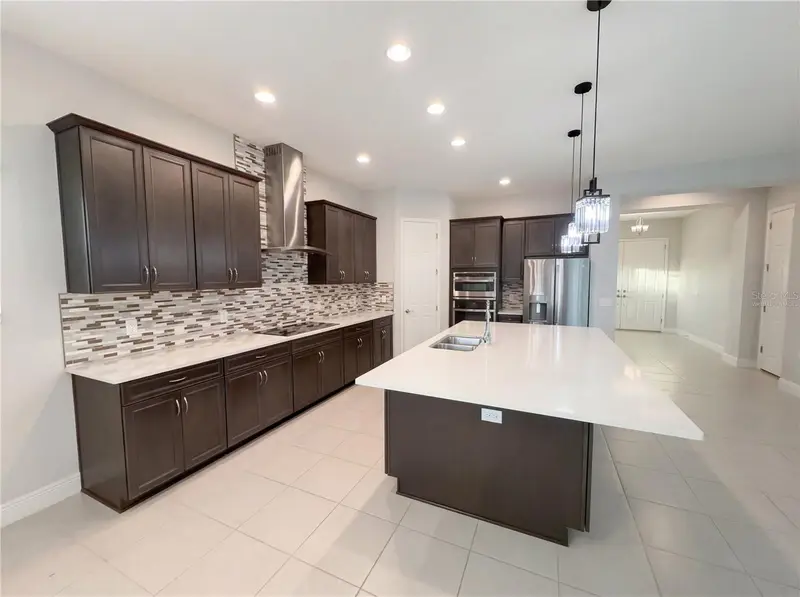 11277 Rustic Timber Loop, FL