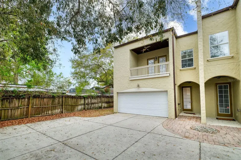1807 Hammerlin Ave #G, FL