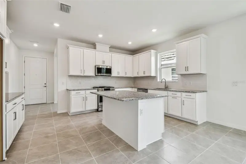 18135 Cherished Loop, FL
