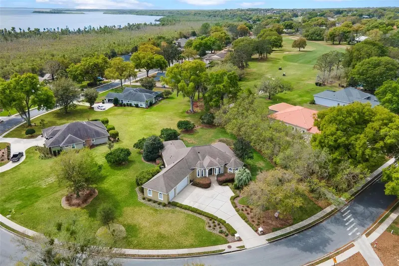 6053 Spinnaker Loop, FL