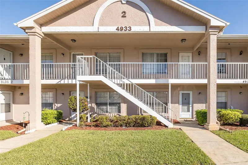 4933 Myrtle Oak Dr #23, FL
