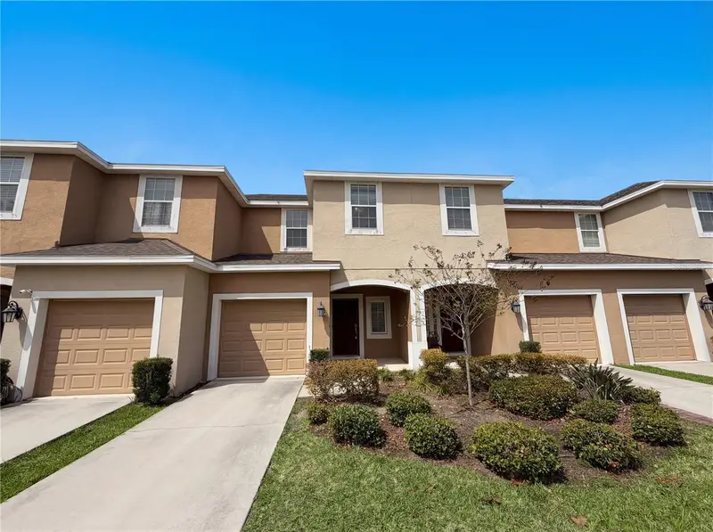 7011 Towne Lake Rd, FL