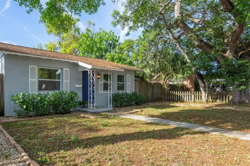 3510 4th Ave N, FL