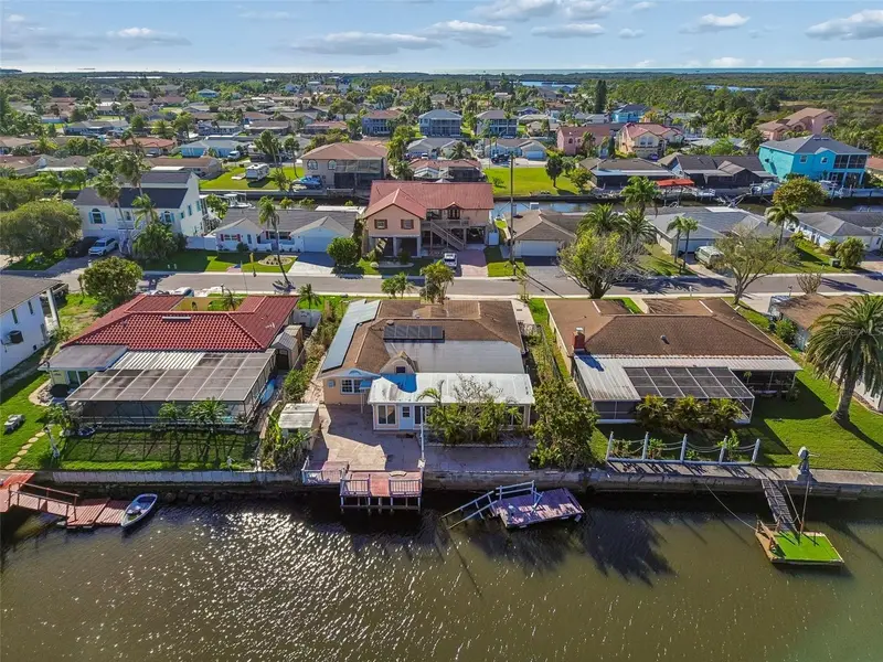 9900 Island Harbor Dr, FL