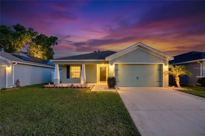 2009 Danes Ct, FL