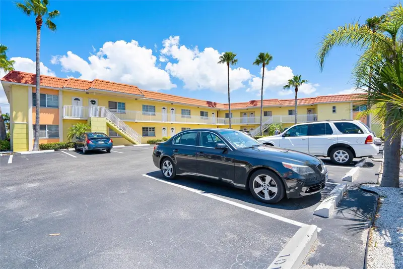 4103 Gulf Blvd #201, FL