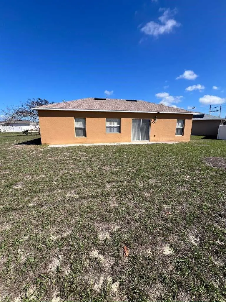 735 Colville Pl, FL