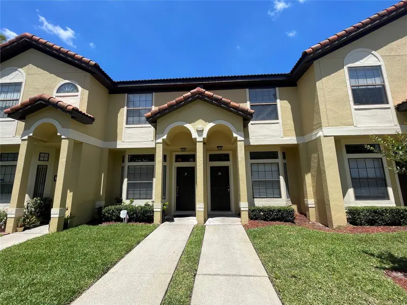 6007 Scotchwood Gln #32, FL