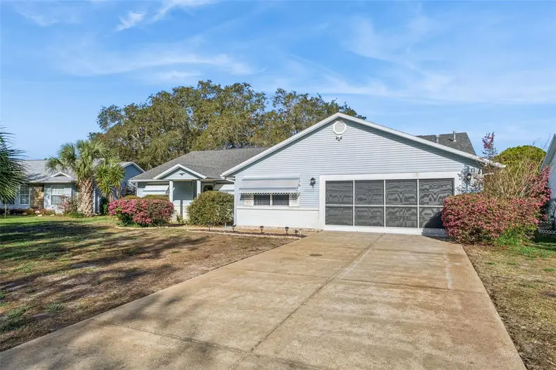 828 Dundee Cir, FL