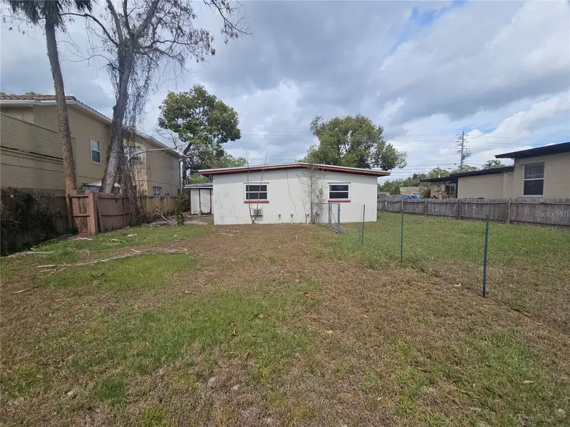 1802 & 1804 Virginia Dr, FL