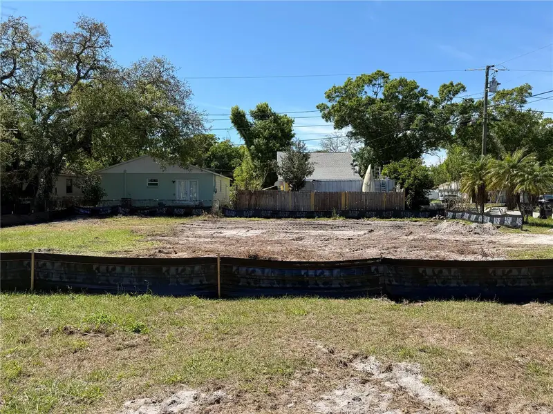2950 64th Ave N, FL