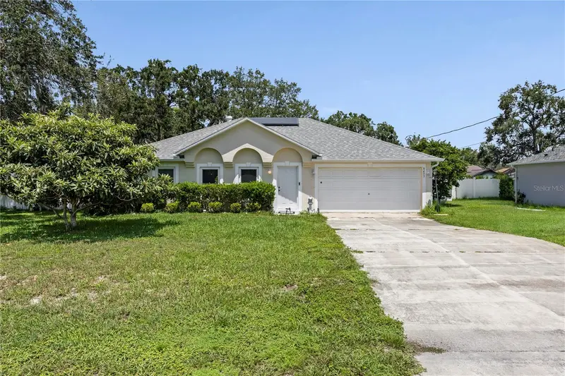 8453 Apple Orchard Rd, FL