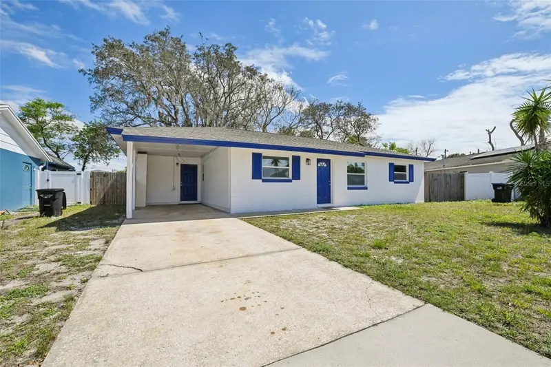 2313 Fleet Cir, FL