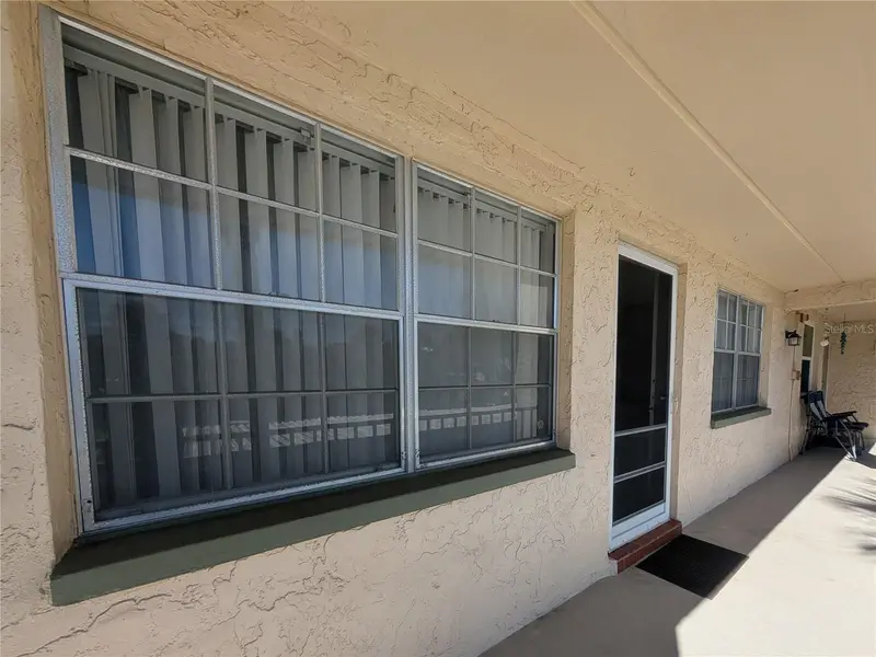 11620 Park Blvd #209, FL