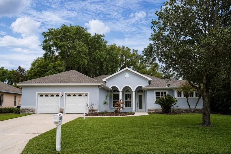 2906 Sutton Oaks Ct, FL