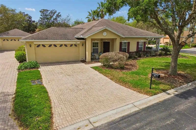 524 Glendora Rd, FL
