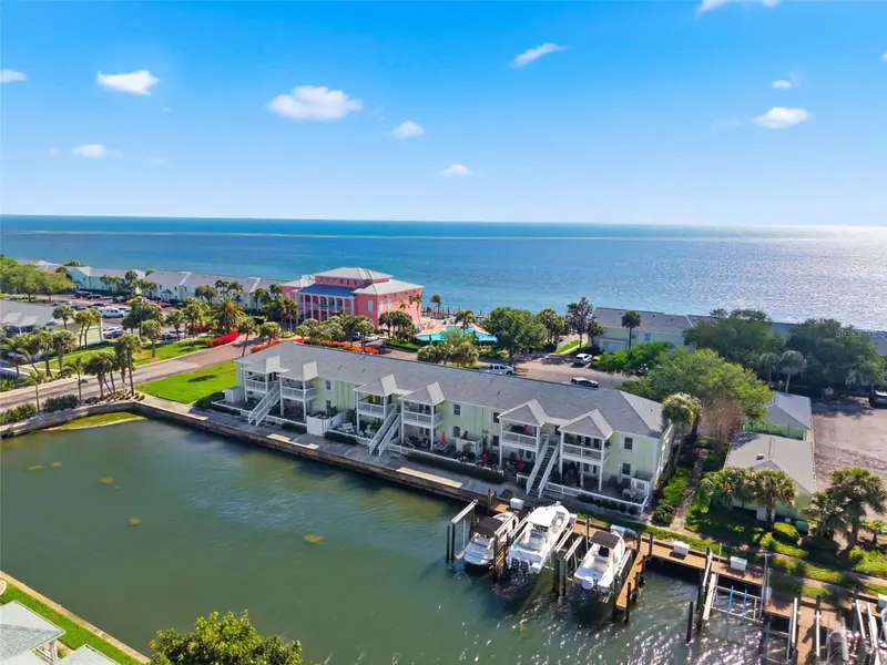 5005 Coquina Key Dr Se #E, FL