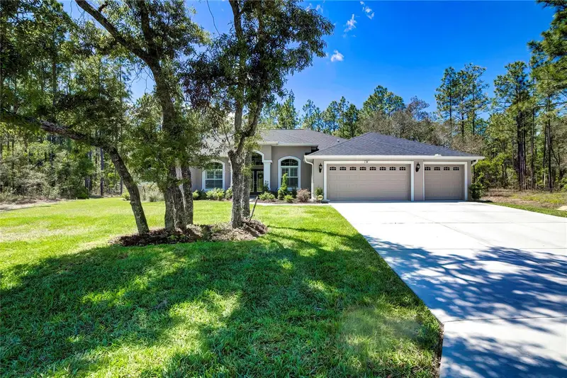 10 Milbark Ct, FL
