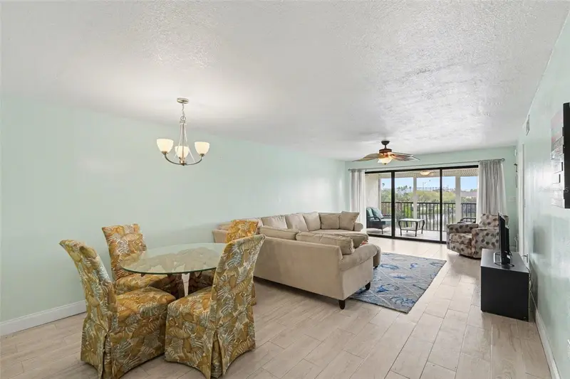 3613 S Banana River Blvd #D304, FL
