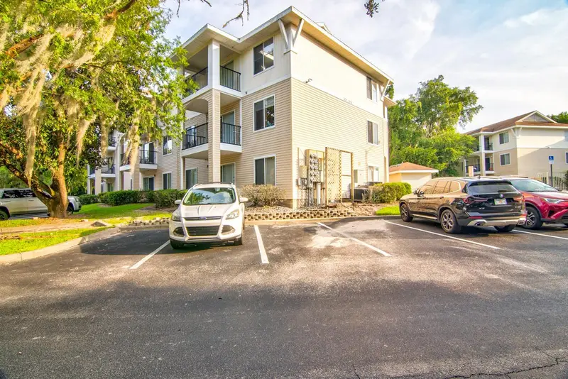3921 Sw 34th St #216, FL