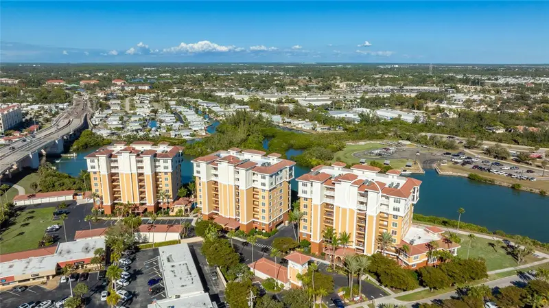 167 Tampa Ave E #914, FL