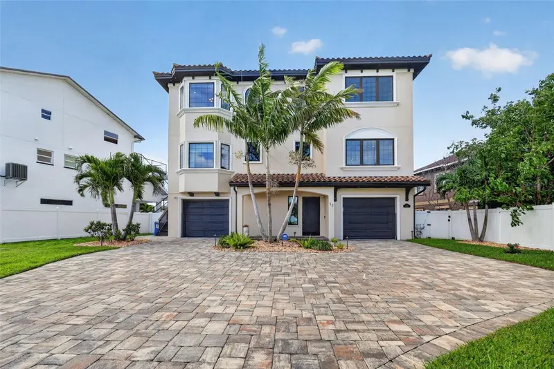 13 Treasure Ln, FL