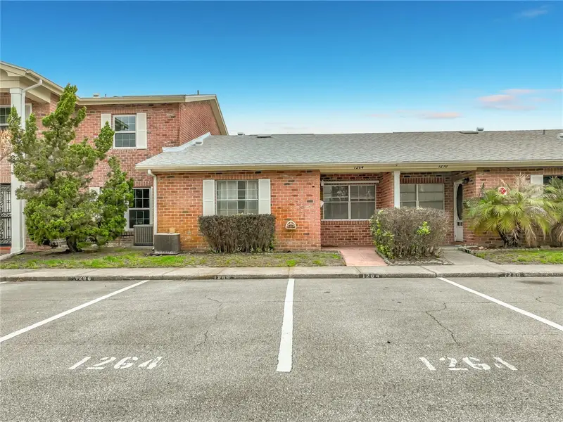 1264 Village Way, FL