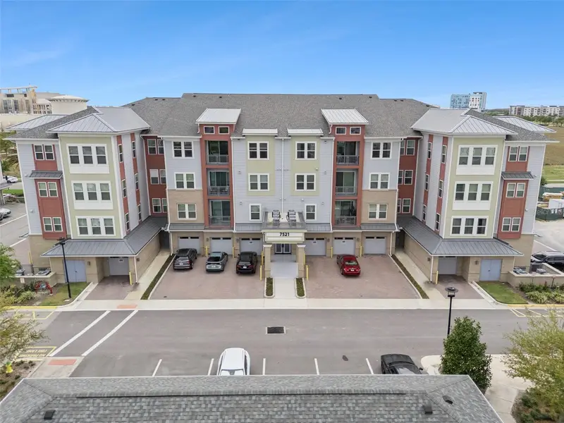 7521 Laureate Blvd #5306, FL