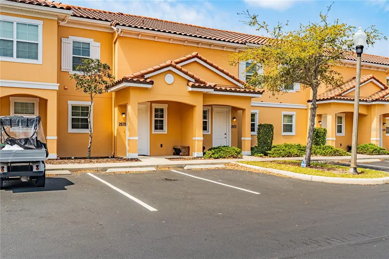 2670 Triumph Way, FL