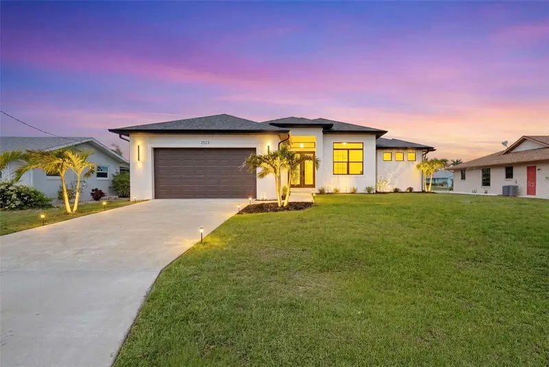 2523 Dixon Ter, FL