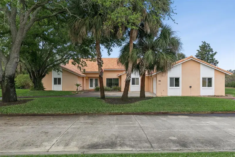 12811 Bellerive Dr, FL