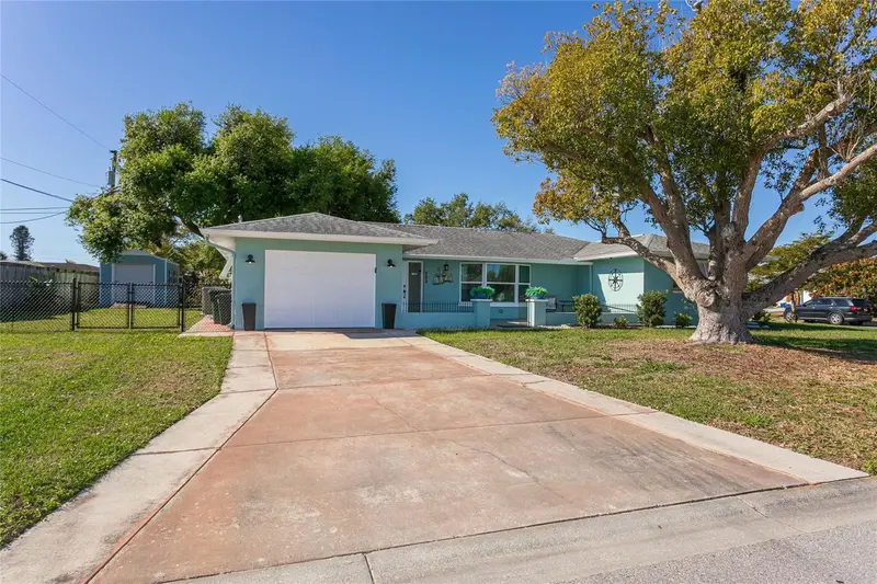500 Mount Vernon Dr, FL