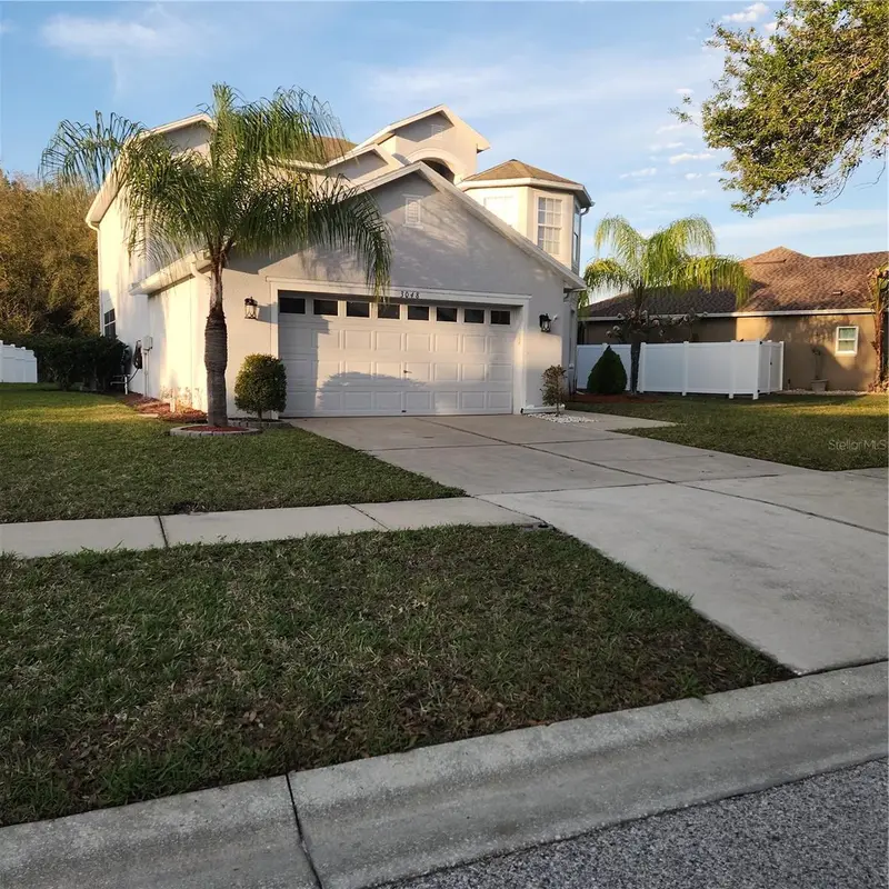3048 Chessington Dr, FL